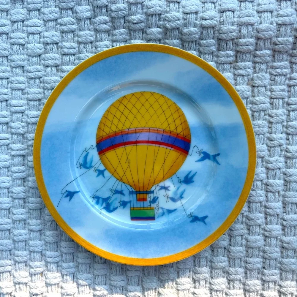 Four Williams-Sonoma Montgobfiere Hot Air Balloons 7 1/2